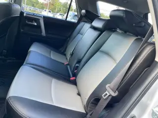 Toyota 4Runner 2018 4x4 SR5 Premium 4dr SUV
