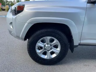 Toyota 4Runner 2018 4x4 SR5 Premium 4dr SUV