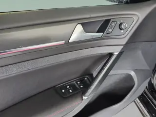 Volkswagen Golf GTI 2019 S 4dr Hatchback 6M