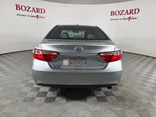 Toyota Camry 2016 XLE 4p Sedan