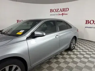 Toyota Camry 2016 XLE 4p Sedan
