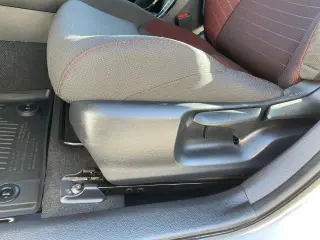 Toyota Corolla 2025 SE 4p Sedana