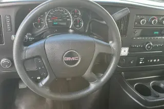 GMC Savana 2021 3500 2dr 177 in. WB Chasis Cutaway de plataforma