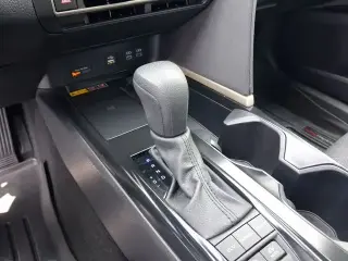 Toyota Camry 2026 SE 4dr Sedan