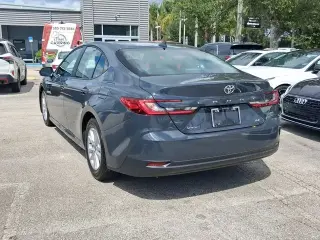 Toyota Camry 2026 SE 4dr Sedan