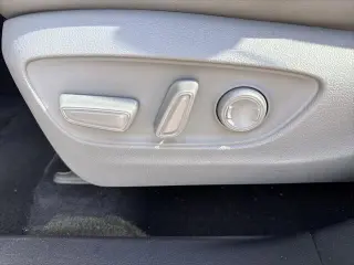 Toyota Highlander 2021 XLE 4p SUV