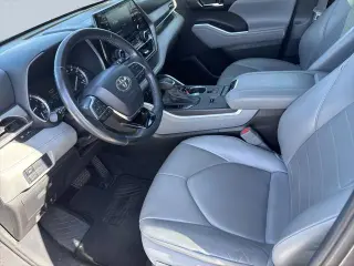 Toyota Highlander 2021 XLE 4p SUV