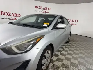 Hyundai ELANTRA 2016 SE 4dr Sedán 6M (EE.UU.)