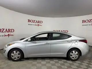 Hyundai ELANTRA 2016 SE 4dr Sedán 6M (EE.UU.)