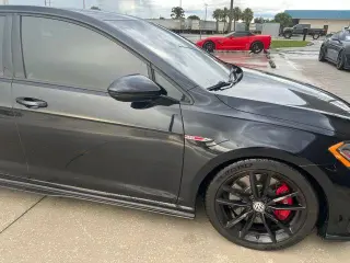 Volkswagen Golf GTI 2021 S 4p Hatchback 6M