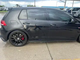 Volkswagen Golf GTI 2021 S 4p Hatchback 6M