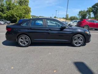 Volkswagen Jetta 2024 SE 4dr Sedan
