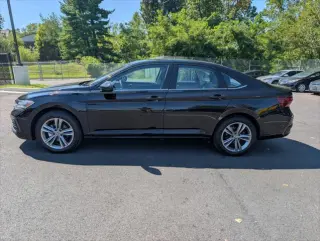 Volkswagen Jetta 2024 SE 4dr Sedan