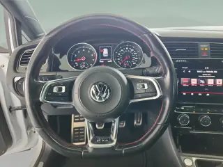 Volkswagen Golf GTI 2018 S 4p Hatchback 6M