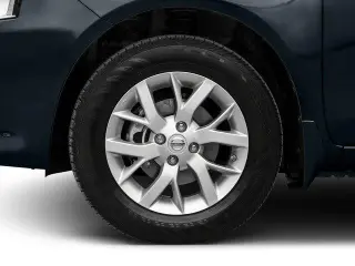 Nissan Versa 2016 1.6 S Sedán 4 puertas 5M