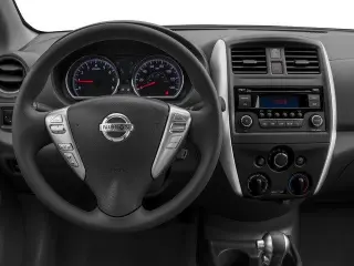 Nissan Versa 2016 1.6 S Sedán 4 puertas 5M