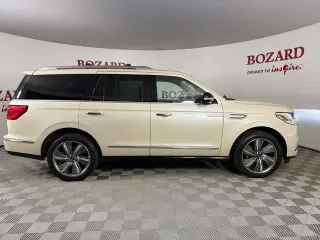 Lincoln Navigator 2018 4x2 Select 4dr SUV