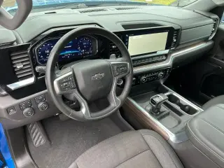 Chevrolet Silverado 1500 2024 4x4 RST 4dr Crew Cab 5.8 ft. SB