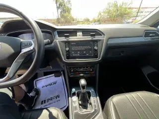 Volkswagen Tiguan 2024 Edición Wolfsburg 4p SUV
