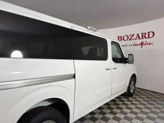 Nissan NV 2017 3500 HD S 3dr Passenger Van (V8)
