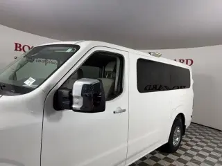 Nissan NV 2017 3500 HD S 3dr Passenger Van (V8)