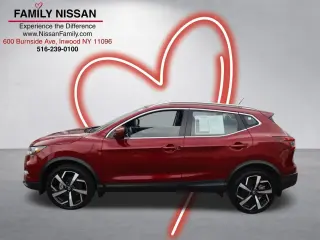 Crossover Nissan Rogue Sport 2022 AWD SL 4dr