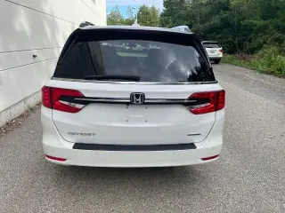 Honda Odyssey 2024 Touring 4dr Mini-Van
