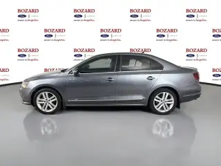 Volkswagen Jetta 2017 1.8T SEL 4dr Sedán
