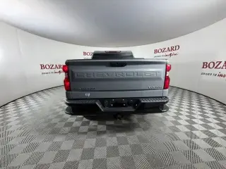 Chevrolet Silverado 1500 2024 4x4 Custom Trail Boss 4dr Crew Cab 6.6 ft. SB