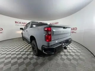 Chevrolet Silverado 1500 2024 4x4 Custom Trail Boss 4dr Crew Cab 6.6 ft. SB