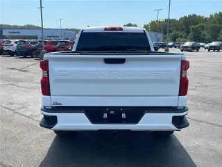 Chevrolet Silverado 1500 2024 4x4 Work Truck 2p Cab Estándar 8 pies LB