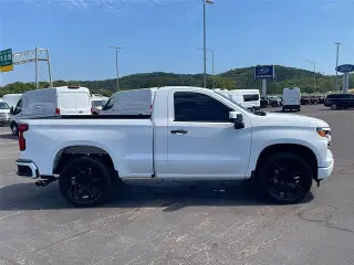 Chevrolet Silverado 1500 2024 4x4 Work Truck 2p Cab Estándar 8 pies LB