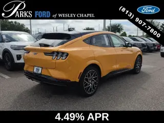 Ford Mustang Mach-E 2023 AWD GT 4dr SUV