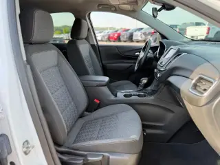 Chevrolet Equinox 2023 LT 4dr SUV con 1LT