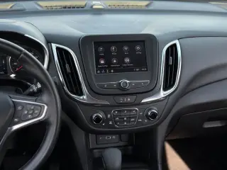 Chevrolet Equinox 2023 LT 4dr SUV con 1LT