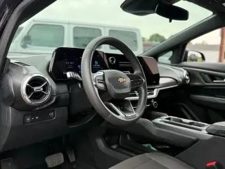 Chevrolet Equinox EV 2026 LT 1 4dr SUV