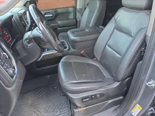 Chevrolet Silverado 1500 2021 4x4 RST 4p Cab de Tripulación 5.8 ft. CB