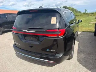 Chrysler Pacifica Hybrid enchufada 2023 Touring L 4dr Mini-Van
