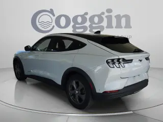 Ford Mustang Mach-E 2023 AWD Select 4dr SUV