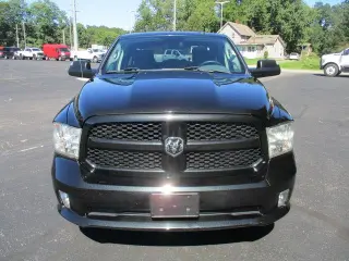 Ram 1500 2015 4x4 Express 4p Camioneta Cabina Extendida 5.5 pies LB