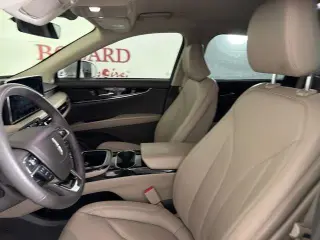 Lincoln Nautilus 2023 Estándar 4p SUV