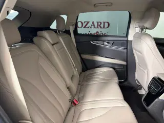 Lincoln Nautilus 2023 Estándar 4p SUV