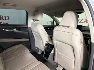 Lincoln Nautilus 2023 Estándar 4p SUV
