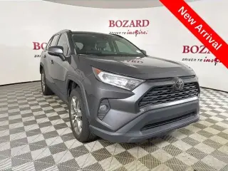 Toyota RAV4 2021 XLE Premium 4p SUV