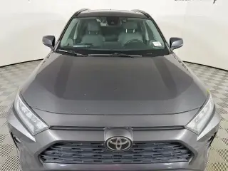 Toyota RAV4 2021 XLE Premium 4p SUV