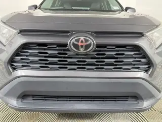 Toyota RAV4 2021 XLE Premium 4p SUV