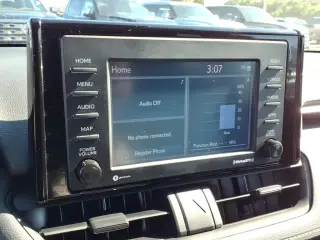 Toyota RAV4 2022 tracción en todas las ruedas XLE 4p SUV
