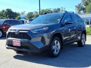 Toyota RAV4 2022 tracción en todas las ruedas XLE 4p SUV