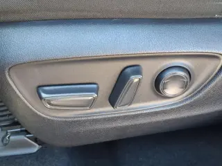 Toyota RAV4 2022 tracción en todas las ruedas XLE 4p SUV
