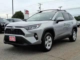 Toyota RAV4 2020 AWD XLE 4dr SUV